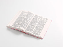 Cargar imagen en el visor de la galería, RV60 BIBLIA MANUAL SIMIL PIEL 12 PUNTOS LETRA GRANDE