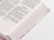 Cargar imagen en el visor de la galería, RV60 BIBLIA MANUAL SIMIL PIEL 12 PUNTOS LETRA GRANDE