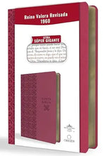 Cargar imagen en el visor de la galería, RVR60 BIBLIA TAMAÑO LETRA SUPER GIGANTE SIMIL PIEL FUCSIA ROSADA