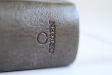 Cargar imagen en el visor de la galería, RVR 1960 BIBLIA NOMBRES DE DIOS- LETRA GRANDE TAMANO MANUAL SIMIL PIEL