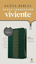 Cargar imagen en el visor de la galería, BIBLIA ULTRAFINA NUEVA TRADUCCIÓN VIVIENTE CON ZIPPER- CON FILAMENT SENTI PIEL VERDE ESMERALDA