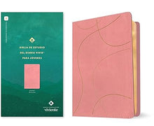 Cargar imagen en el visor de la galería, BIBLIA DE ESTUDIO DIARIO VIVIR- NUEVA TRADUCCIÓN VIVIVIENTE PARA JÓVENES- CON FILMENT SENTI PIEL ROSA PASTEL