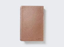 Cargar imagen en el visor de la galería, BIBLIA DE ESTUDIO PARA JÓVENES LEATHERSOFT ORO ROSA REINA VALERA 1960