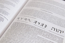 Cargar imagen en el visor de la galería, BIBLIA PESHITTA CAOBA- DUOTONO SIMIL PIEL CON ÍNDICE