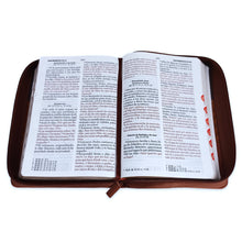 Cargar imagen en el visor de la galería, RV1960 SANTA BIBLIA REINA VALERA TRICOLOR CAFÉ