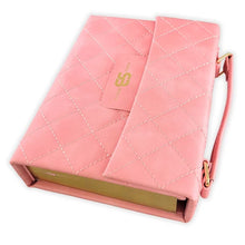 Cargar imagen en el visor de la galería, BIBLIA RV60 CARTERA CON BROCHE LETRA GRANDE 10 PUNTOS IMITACIÓN PIEL