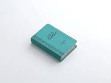 Cargar imagen en el visor de la galería, RV60 BIBLIA MANUAL COLECCIÓN CORINTO TURQUEZA LETRA 14 PTS SIMIL PIEL