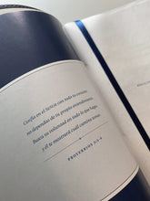 Cargar imagen en el visor de la galería, BIBLIA DE ESTUDIO SWINDOLL NTV