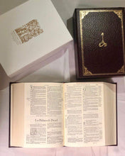 Cargar imagen en el visor de la galería, BIBLIA DEL OSO 1569 CASIODORO DEL REINA (450 Aniversario)