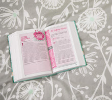 Cargar imagen en el visor de la galería, NIV, BIBLE FOR TEEN GIRLS, HARDCOVER: GROWING IN FAITH, HOPE, AND LOVE