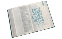 Cargar imagen en el visor de la galería, BIBLIA DEVOCIONAL NBLA MUJER VERDADERA TAPA DURA AZUL