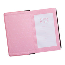 Cargar imagen en el visor de la galería, KJV BIBLE BROWN PINK FAUX LEATHER GIANT PRINT KJV
