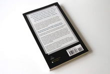 Cargar imagen en el visor de la galería, CADÁVER DE IMPECABLE APARIENCIA-TODOS VALEMOS MÁS QUE EL PEOR ERROR QUE HAYAMOS COMETIDO