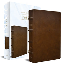 Cargar imagen en el visor de la galería, RV60 BIBLIA DE ESTUDIO DAKE- TAMAÑO GRANDE PIEL