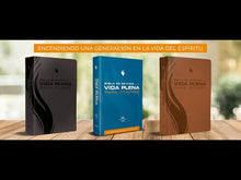Cargar y reproducir el video en el visor de la galería, BIBLIA DE ESTUDIO VIDA PLENA PARA JÓVENES- PIEL NEGRA RVR 1960 ENCENDIENDO UNA GENERACIÓN EN LA VIDA DEL ESPÍRITU