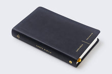 Cargar imagen en el visor de la galería, SANTA BIBLIA REINA VALERA 1960- PREMIOS Y REGALOS LETRA GRANDE LEATHERSOFT NEGRO
