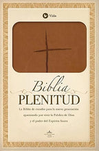 Cargar imagen en el visor de la galería, REINA VALERA 1960 BIBLIA PLENITUD TAMAÑO PERSONAL, LEATHERSOFT CAFÉ
