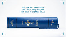 Cargar imagen en el visor de la galería, BIBLIA REINA VALERA 1960 QR- PRINCIPIOS PARA VIVIR- SIMIL PIEL AZUL
