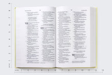Cargar imagen en el visor de la galería, SANTA BIBLIA REINA VALERA 1960 TAPA PREMIO Y REGALO LETRA GRANDE FLORAL
