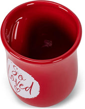 Cargar imagen en el visor de la galería, TAZA DE CERAMICA HANDWARMER MUG LOVED RED 1 JOHN 4:7
